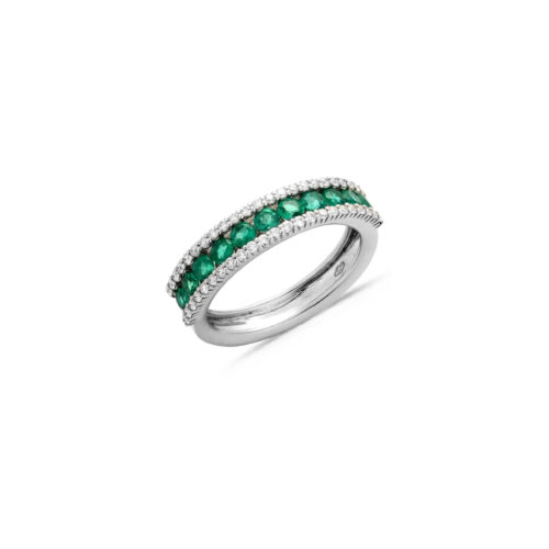 Proudly handmade in italyJewelry. Masi Gioielli is a jewelry design and manufacturing company, founded in 1988 with a family tradition dating back to 1957. Our skilled designers create unique forms, paired with stones chosen by a graduate gemologist from Hrd Diamond High Council, and expertly crafted by goldsmiths from Valenza. Our attention to detail ensures high quality and craftsmanship, appreciated by those who love natural gemstones. Each Masi jewel is designed for everyday wear with ease, and for special occasions with elegance. We offer partners trendy product lines, catering to a diverse customer base. Our strength lies in producing innovative and classic designs for our customers. At Masi Gioielli, we are committed to providing our customers with exceptional service and quality, whether they choose from our existing collections or opt for a custom-made piece.